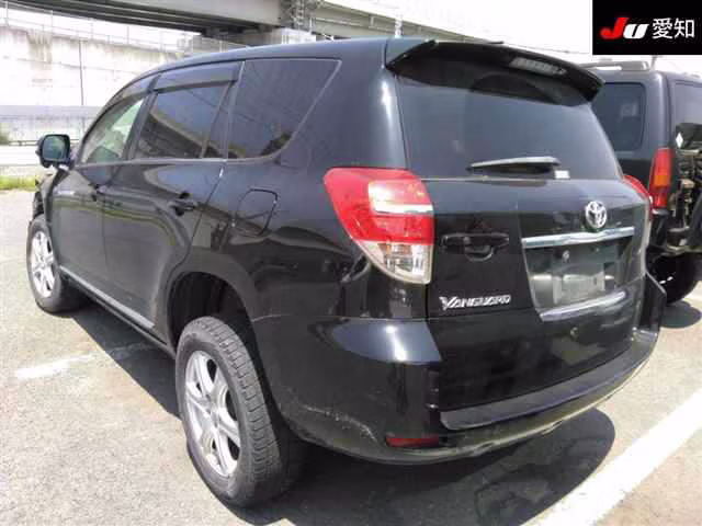 TOYOTA VANGUARD