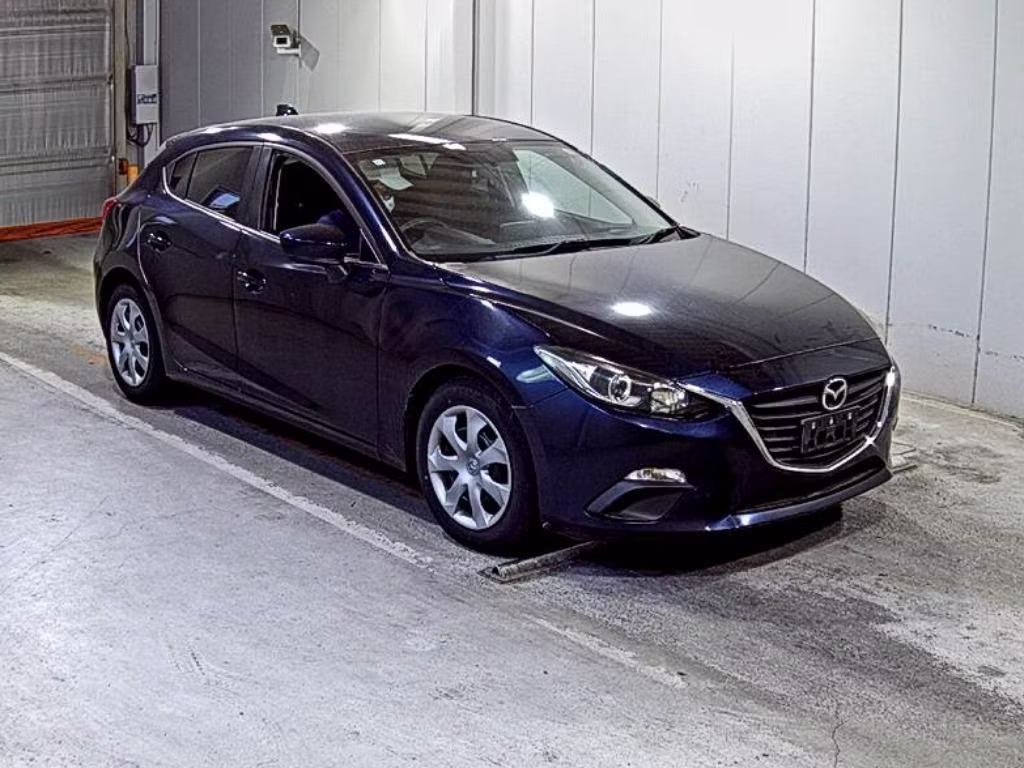 MAZDA AXELA