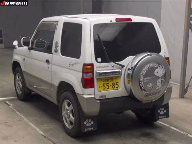MITSUBISHI PAJERO MINI