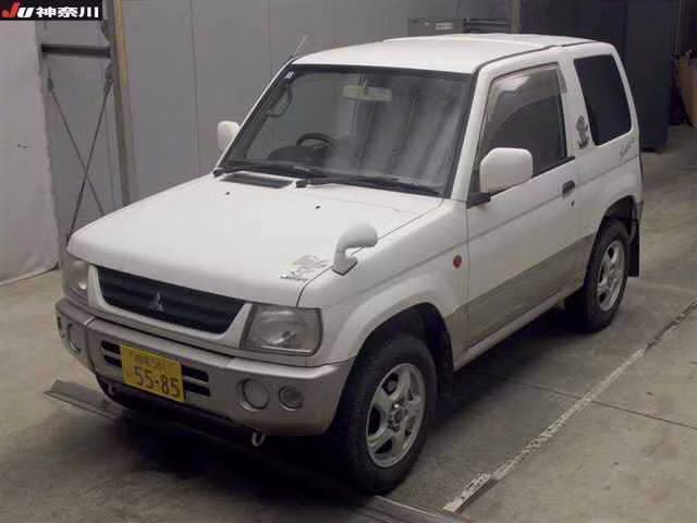 MITSUBISHI PAJERO MINI