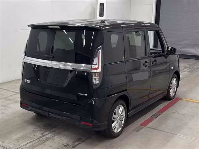 MITSUBISHI DELICA D:2