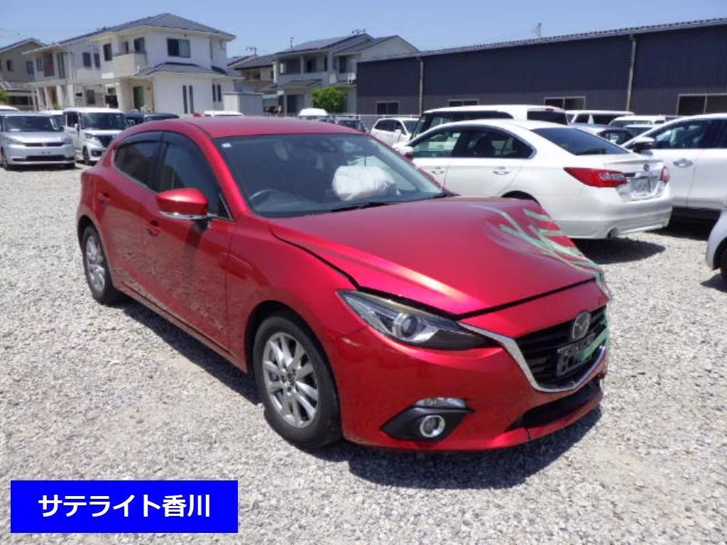 MAZDA AXELA