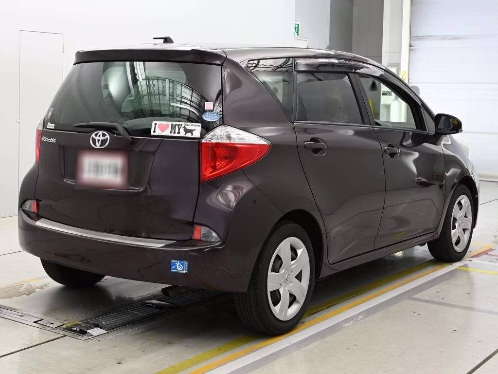 TOYOTA RACTIS