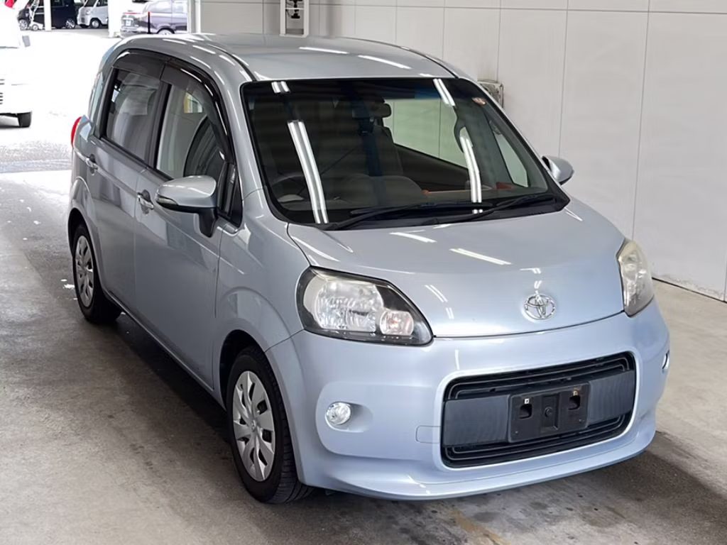 TOYOTA PORTE