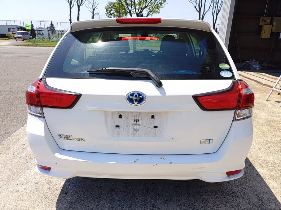 TOYOTA COROLLA FIELDER