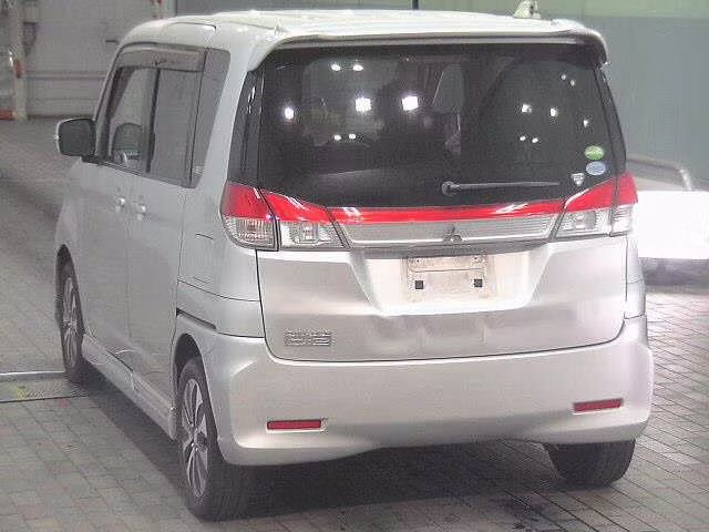MITSUBISHI DELICA D:2