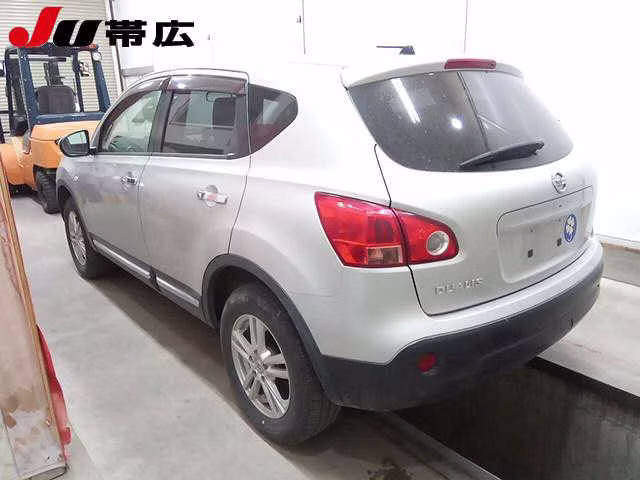 NISSAN DUALIS