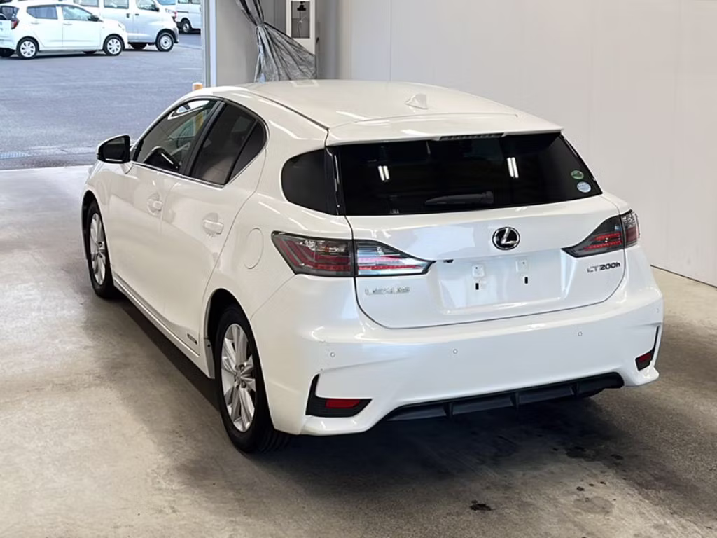 LEXUS CT200H