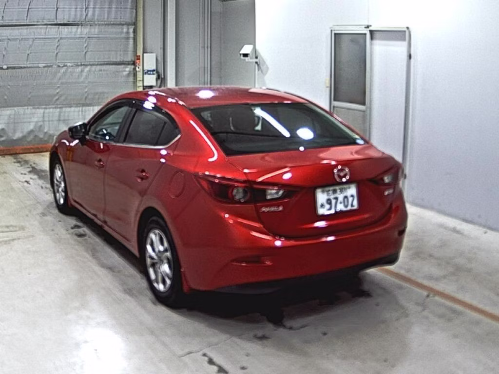 MAZDA AXELA