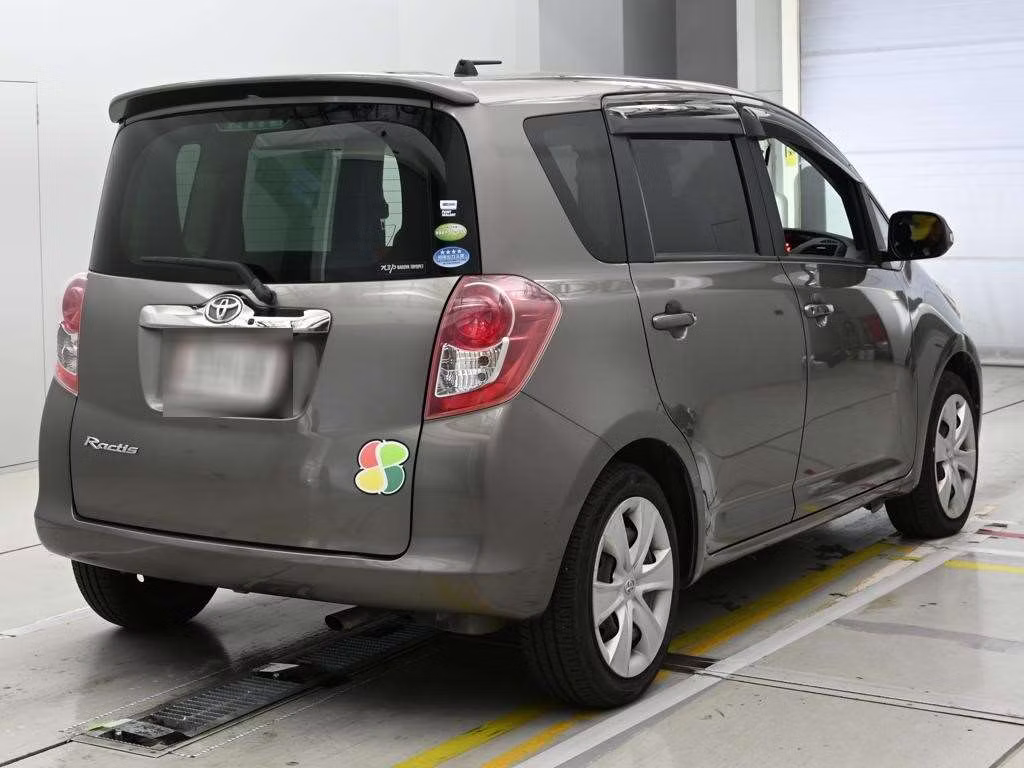 TOYOTA RACTIS