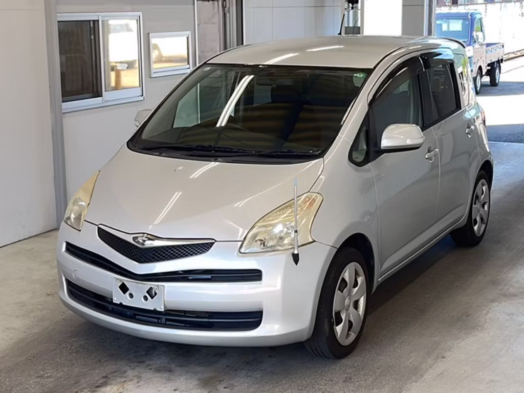 TOYOTA RACTIS