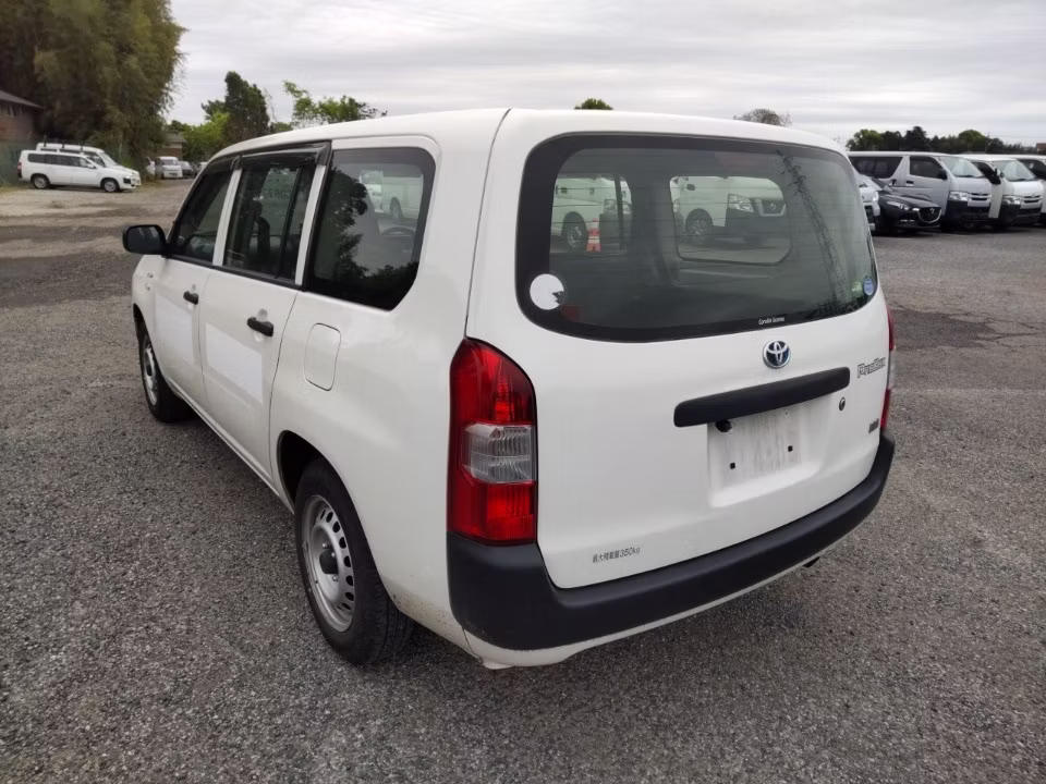 TOYOTA PROBOX