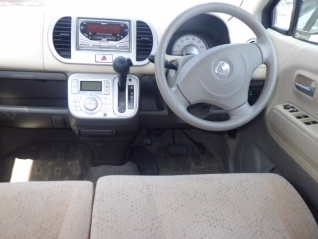 NISSAN MOCO