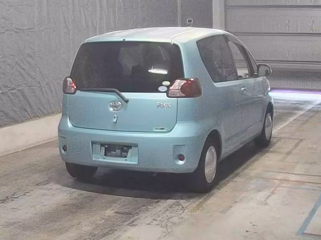 TOYOTA PORTE