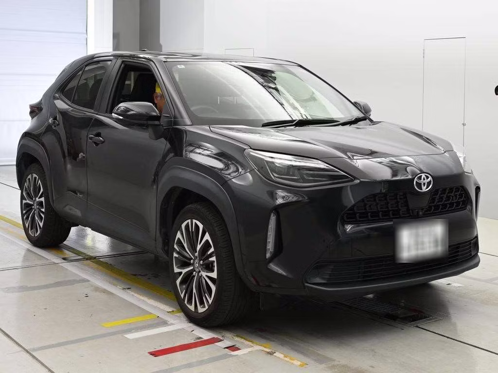 TOYOTA YARIS CROSS