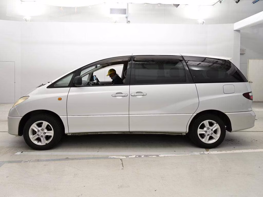 TOYOTA ESTIMA