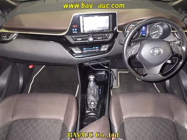 TOYOTA C-HR
