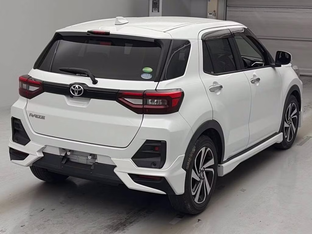 TOYOTA RAIZE