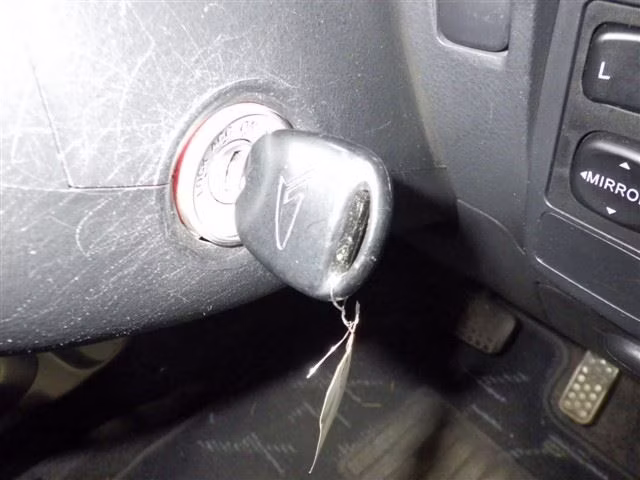 DAIHATSU MIRA AVY