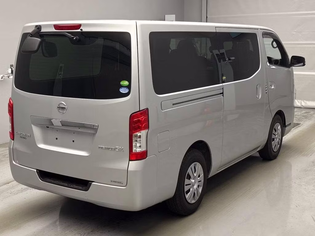 NISSAN NV350 CARAVAN
