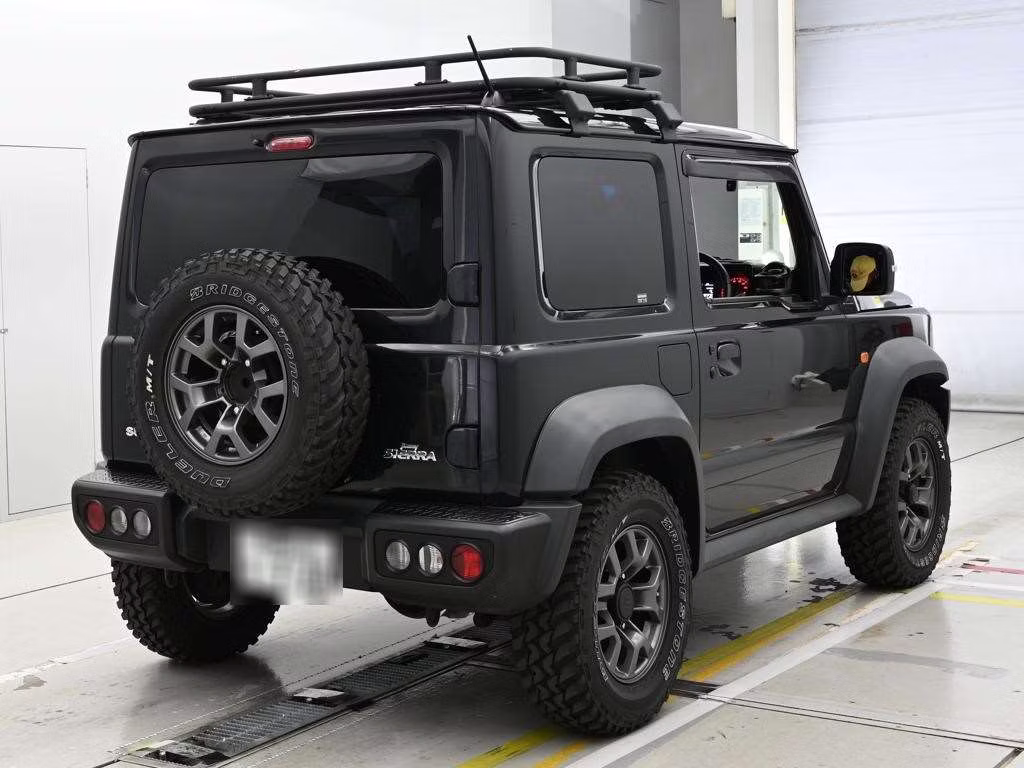 SUZUKI JIMNY SIERRA