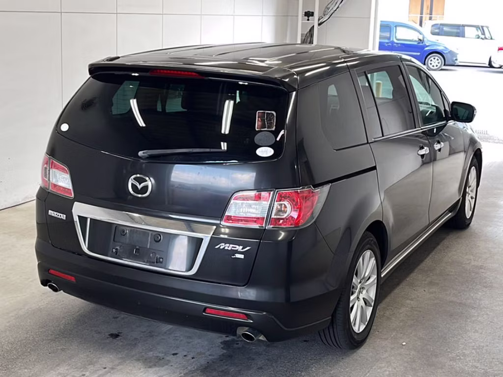 MAZDA MPV