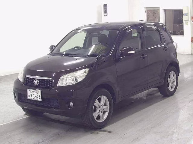TOYOTA RUSH