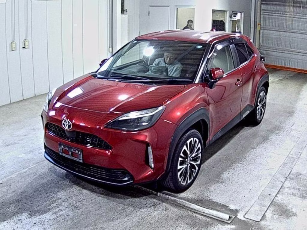 TOYOTA YARIS CROSS