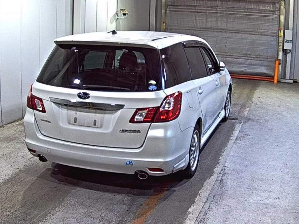 SUBARU EXIGA