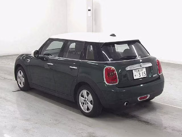 MINI HATCH