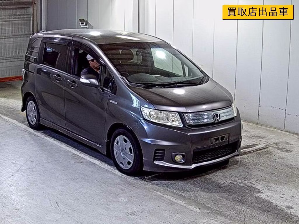 HONDA FREED