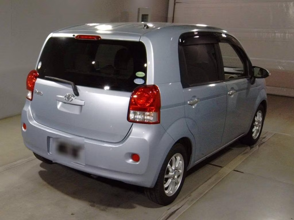 TOYOTA PORTE