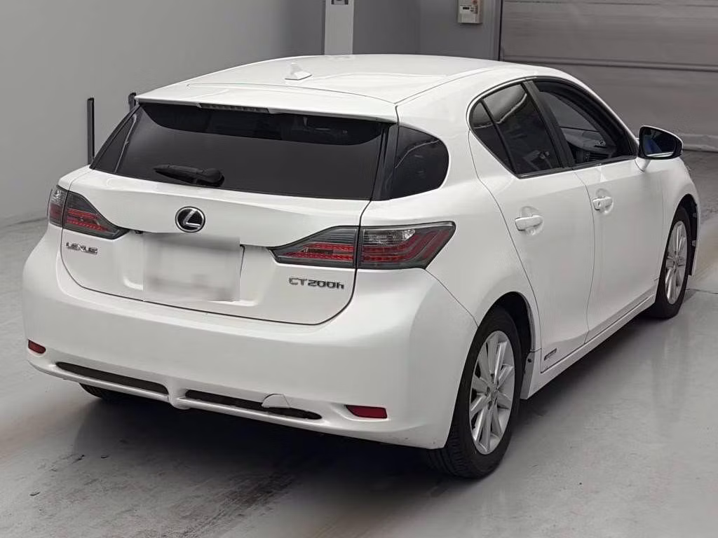 LEXUS CT200H