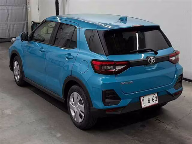 TOYOTA RAIZE