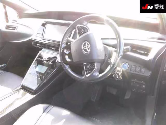 TOYOTA MIRAI