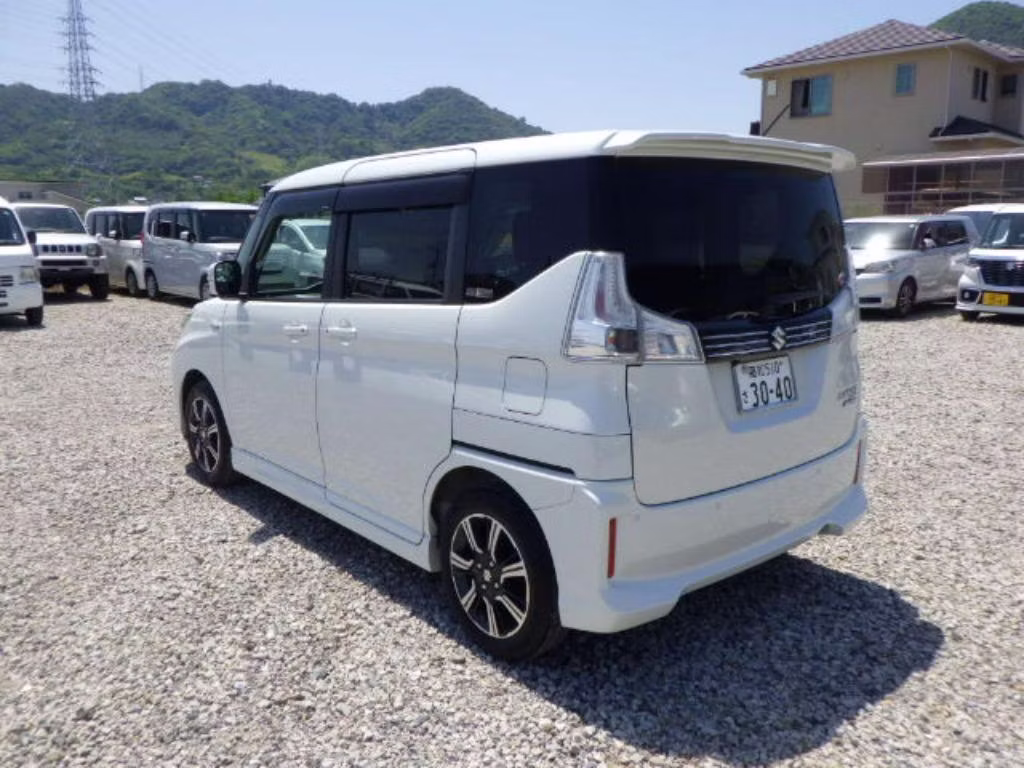 SUZUKI SOLIO