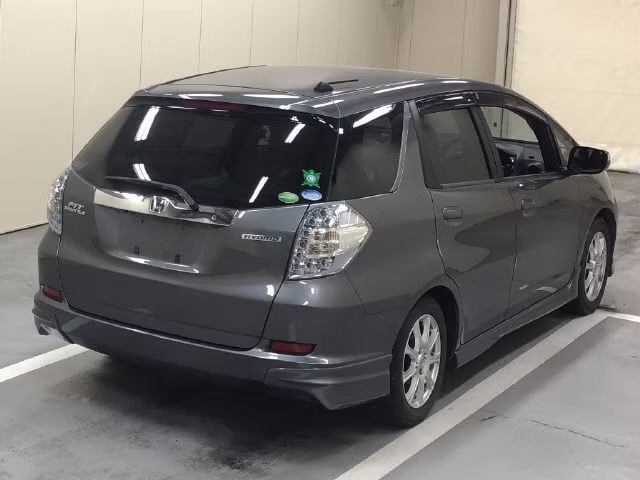 HONDA FIT SHUTTLE