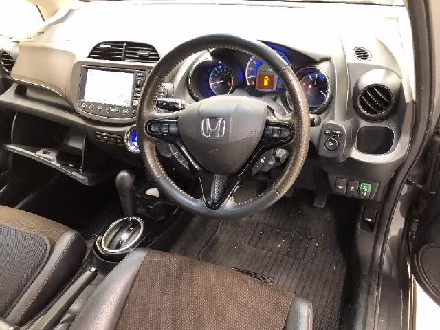 HONDA FIT SHUTTLE