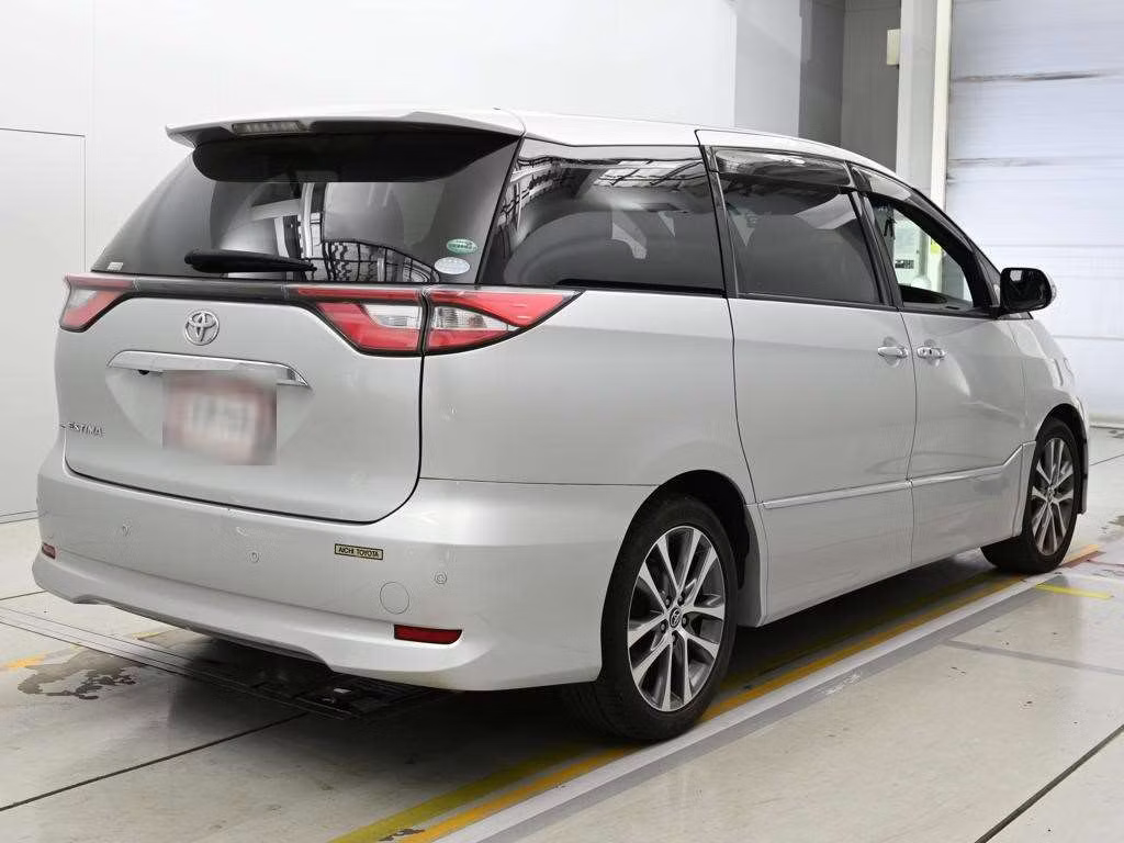 TOYOTA ESTIMA