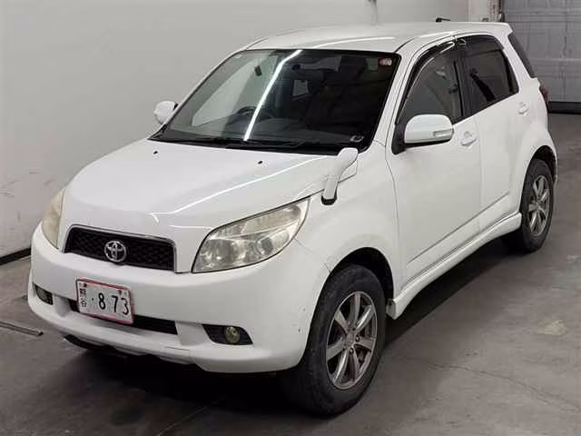 TOYOTA RUSH