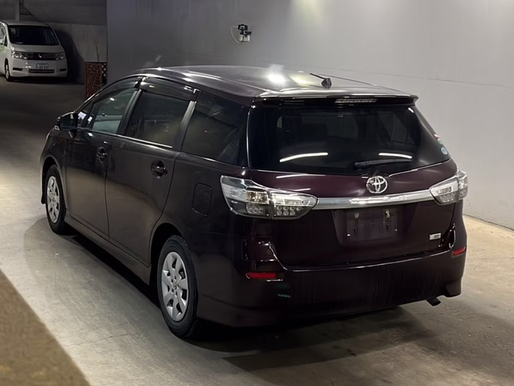 TOYOTA WISH
