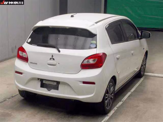 MITSUBISHI MIRAGE