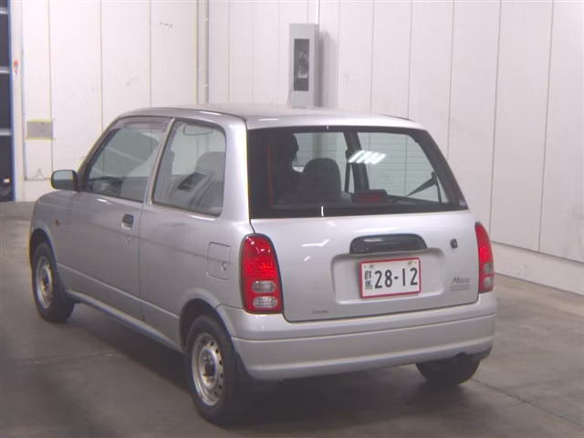 DAIHATSU MIRA