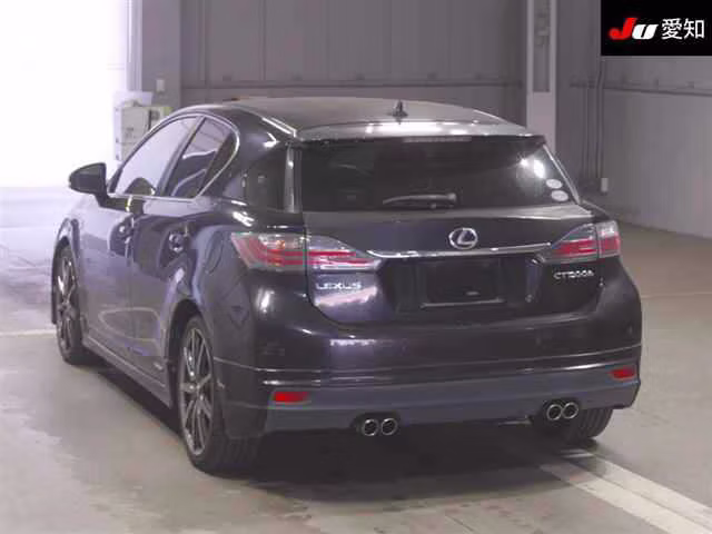 LEXUS CT200H