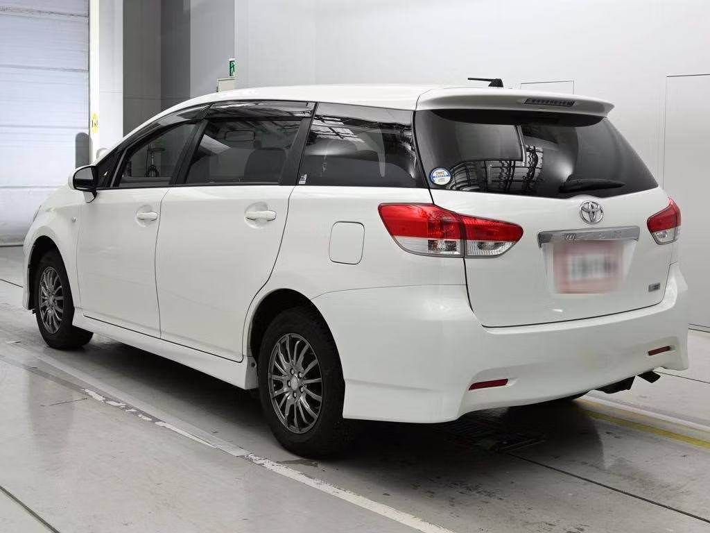 TOYOTA WISH