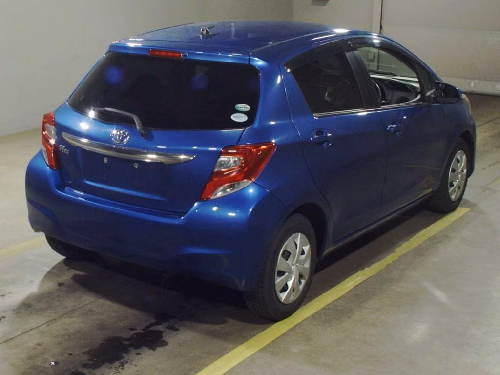 TOYOTA VITZ