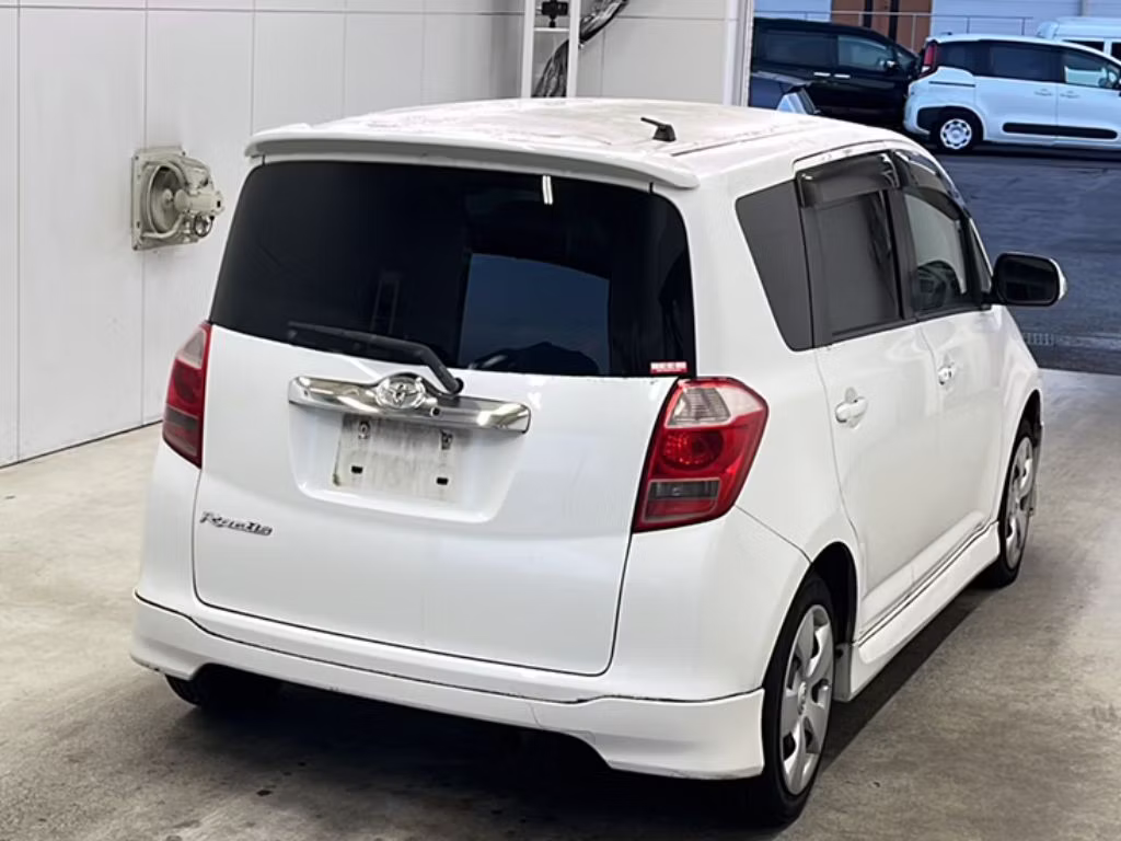TOYOTA RACTIS