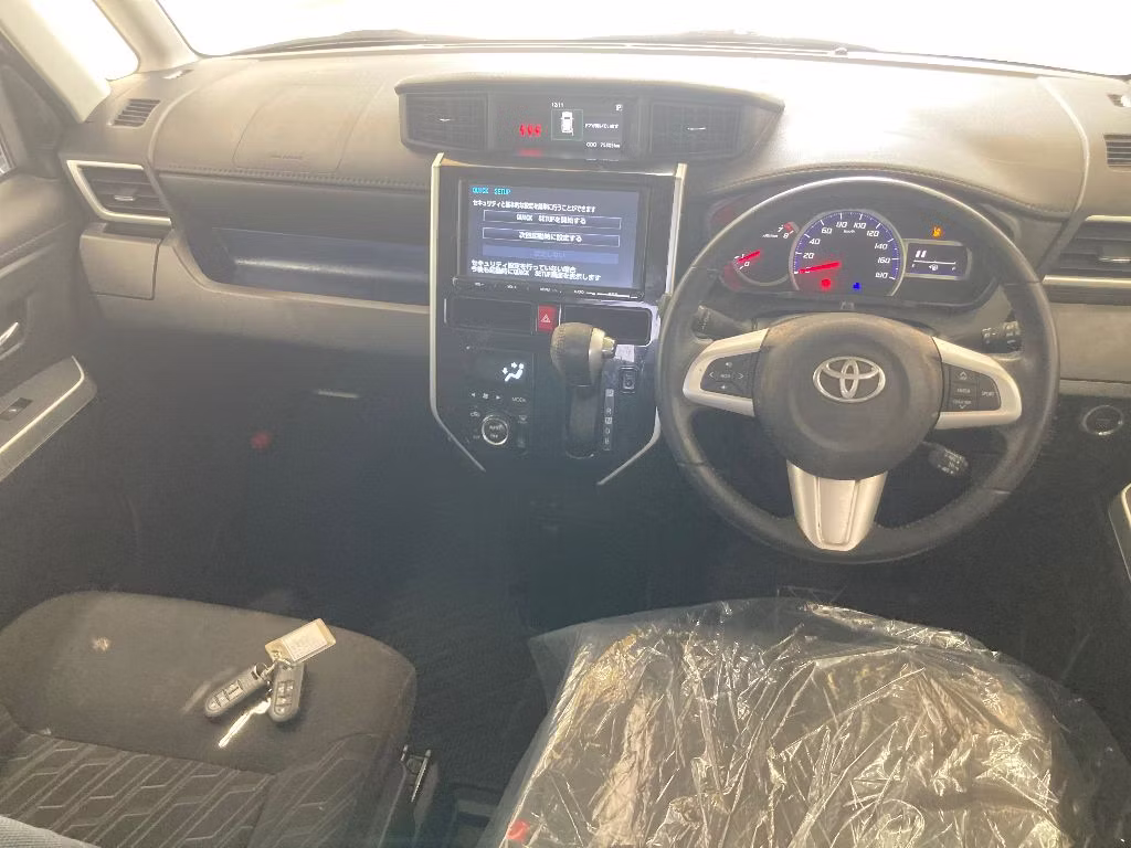 TOYOTA TANK