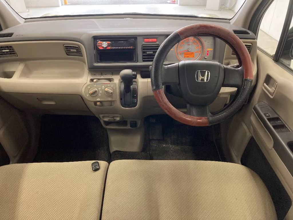 HONDA LIFE