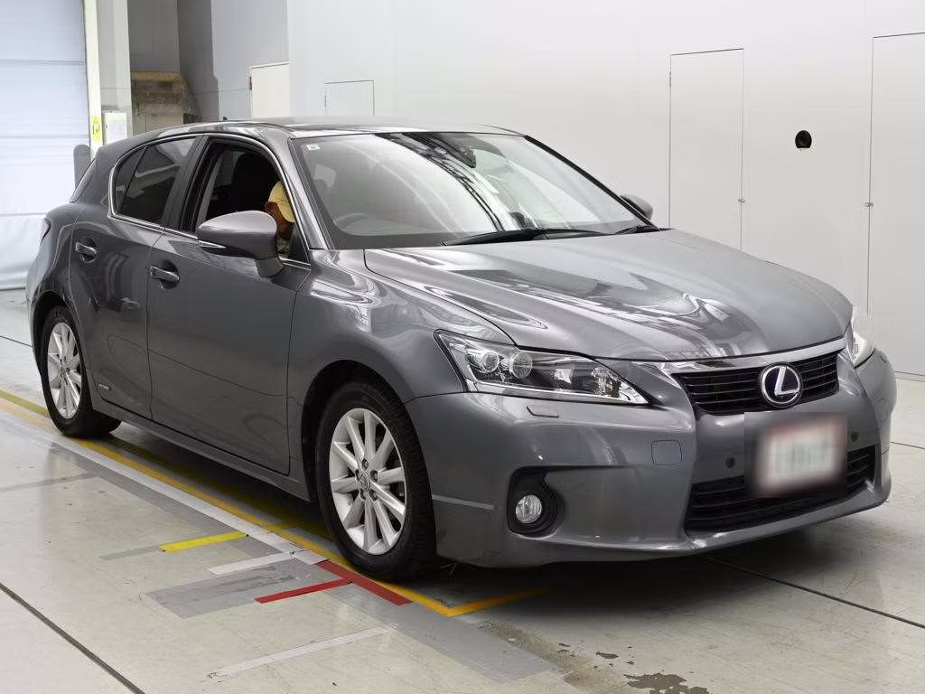LEXUS CT200H